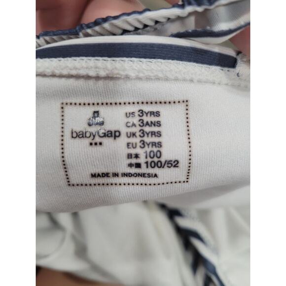 Baby Gap Striped Toddler Girl One Piece Navy Swimsuit size‎ 3 #6 - Picture 4 of 4